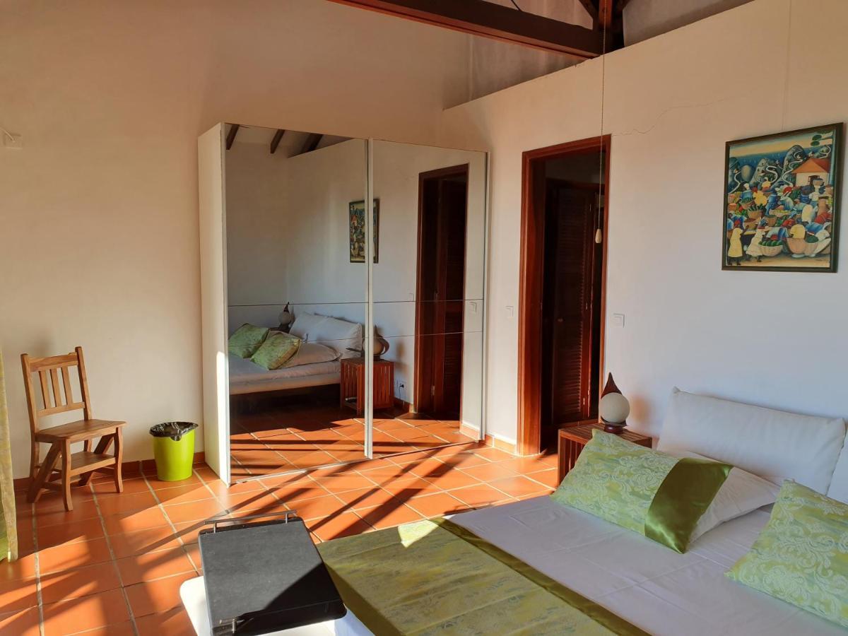 Chambre D'Hotes "Villa Rayon Vert" Deshaies Exterior foto