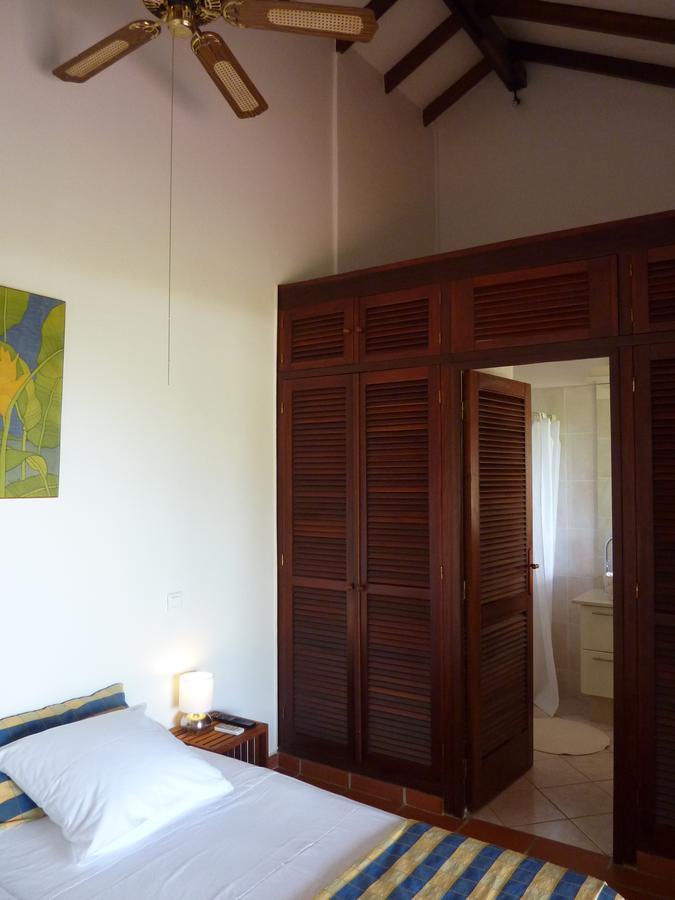 Chambre D'Hotes "Villa Rayon Vert" Deshaies Exterior foto